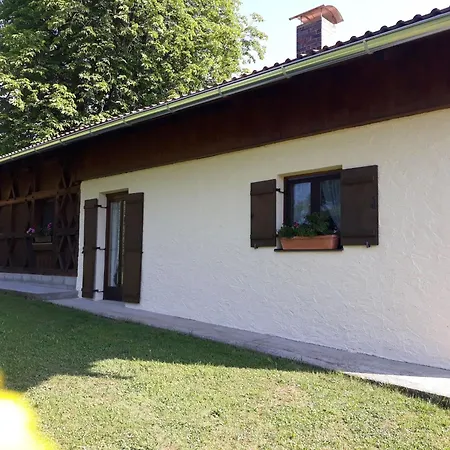 Axmann Apartment