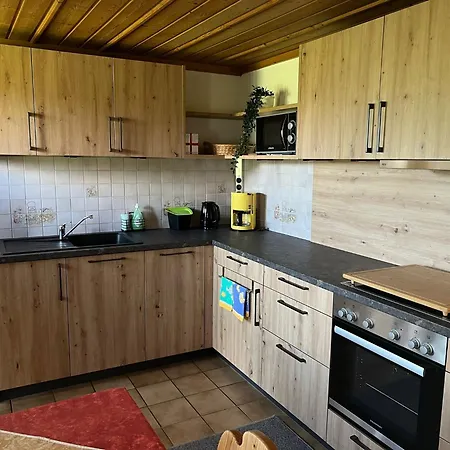 Axmann Apartman *